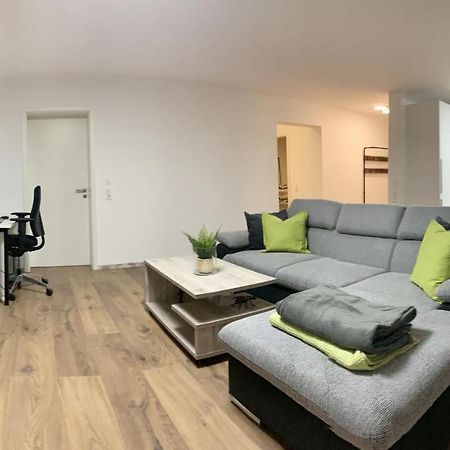 Firmen & Ferienwohnung Brecht 1 Waibstadt المظهر الخارجي الصورة