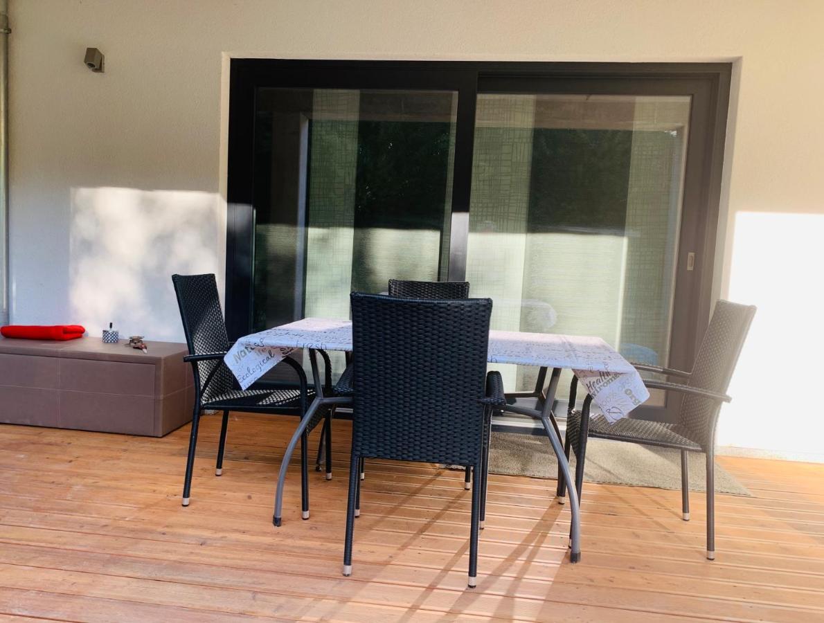 Firmen & Ferienwohnung Brecht 1 Waibstadt المظهر الخارجي الصورة